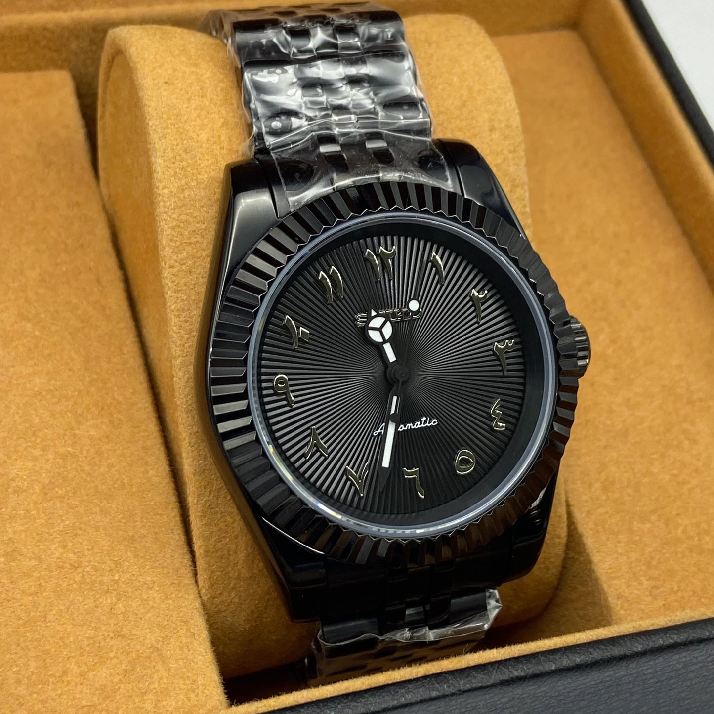Seiko Mod Datejust Arabic Panthera Black